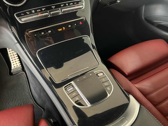 Mercedes-Benz GLC 300 2021