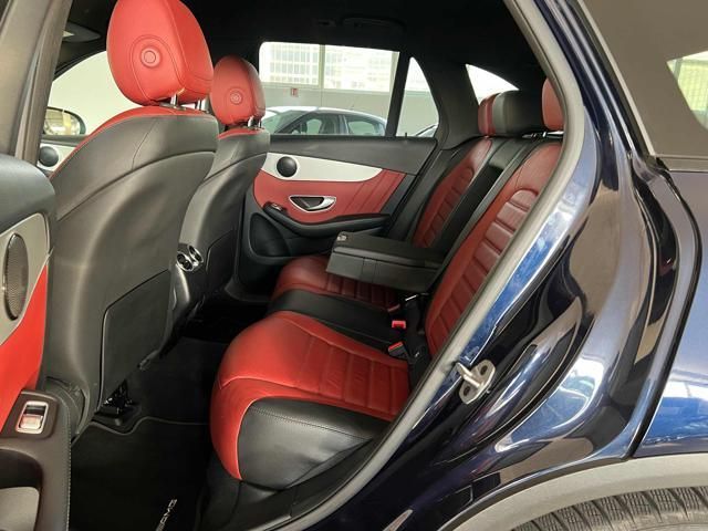 Mercedes-Benz GLC 300 2021