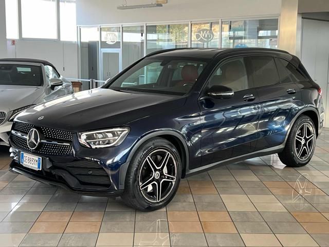 Mercedes-Benz GLC 300 2021