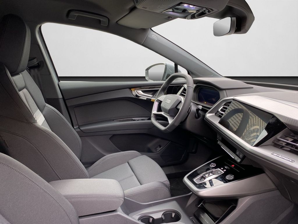 Audi Q4 e-tron 2025