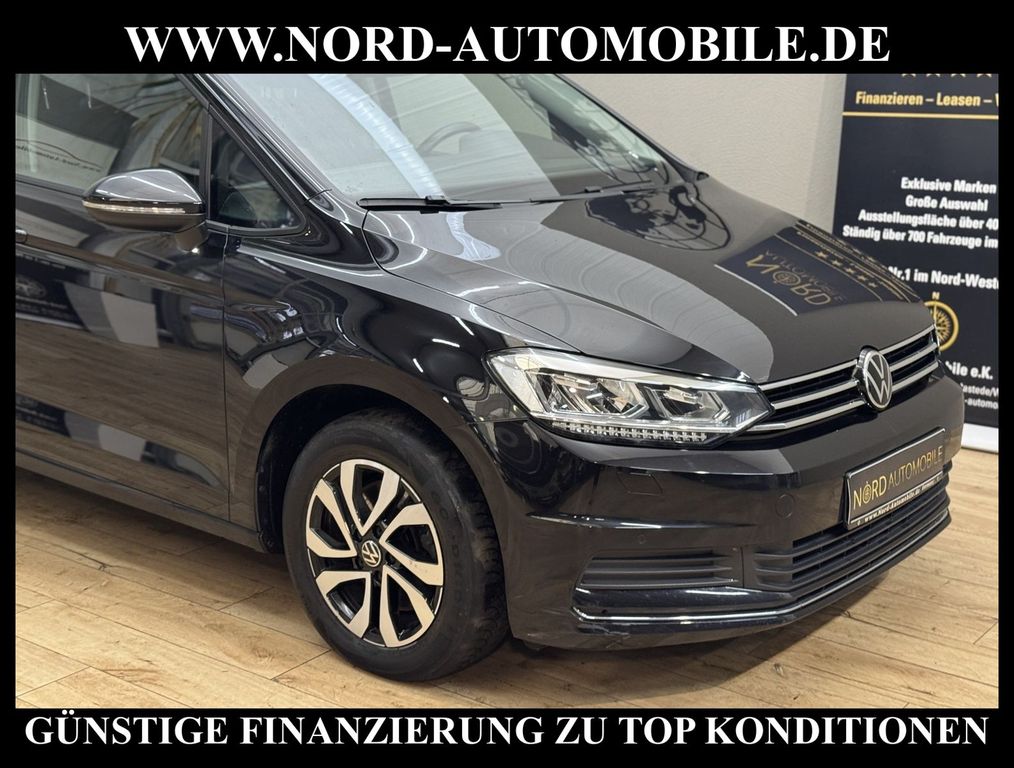 Volkswagen Touran 2023