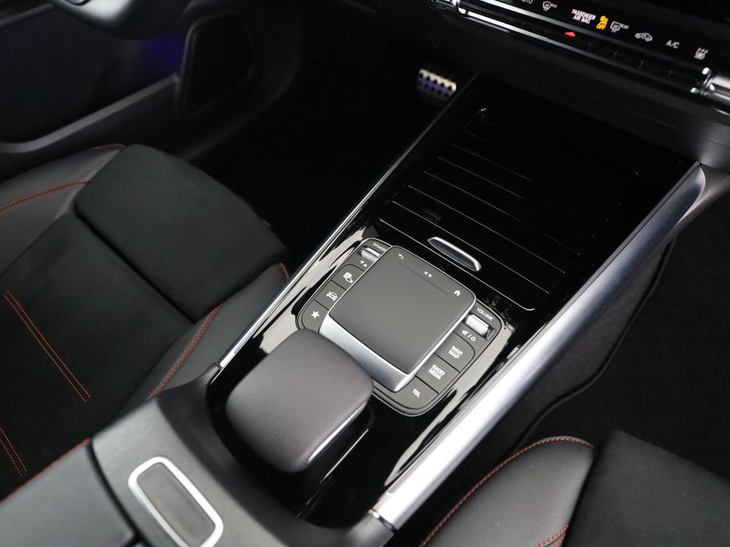 Mercedes-Benz B 250 2022