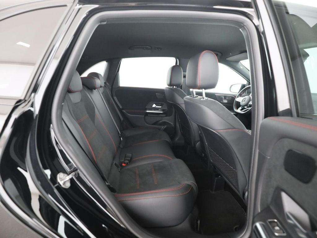 Mercedes-Benz B 250 2022