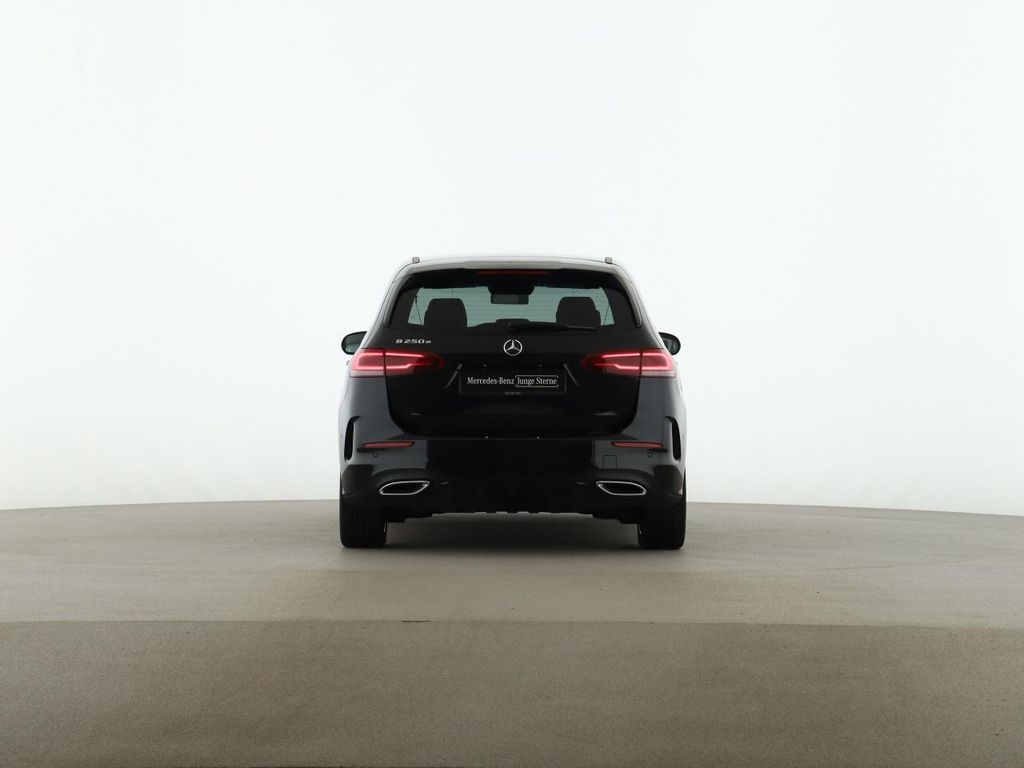 Mercedes-Benz B 250 2022