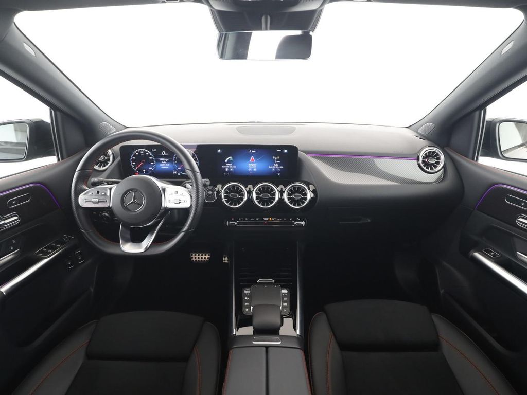 Mercedes-Benz B 250 2022