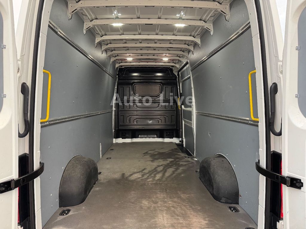 Volkswagen Crafter 2023
