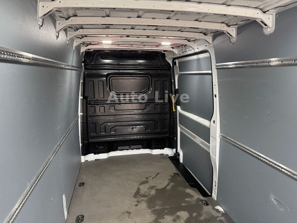 Volkswagen Crafter 2023