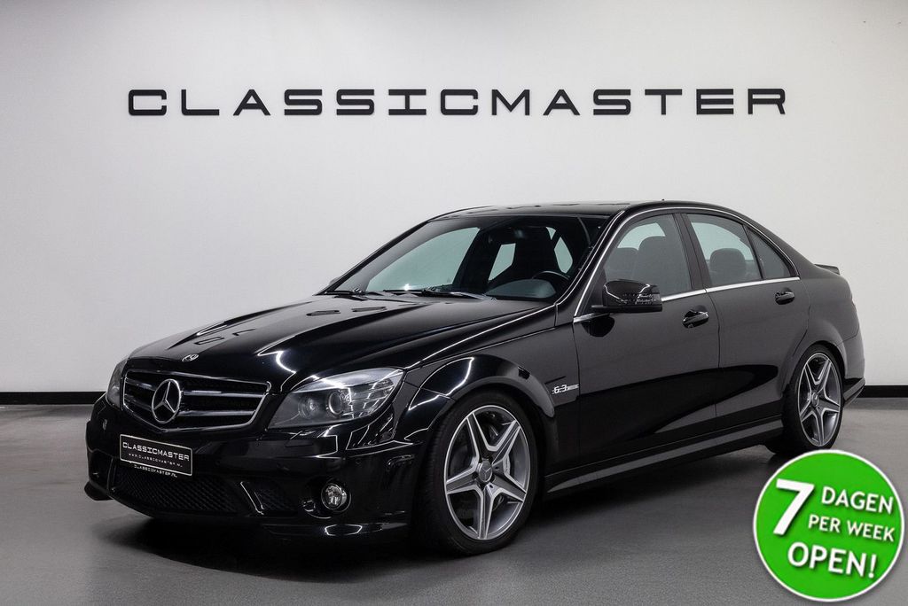 Mercedes-Benz C 63 AMG 2010
