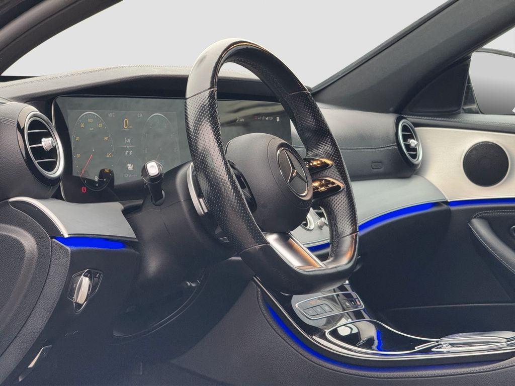 Mercedes-Benz E 300 2021