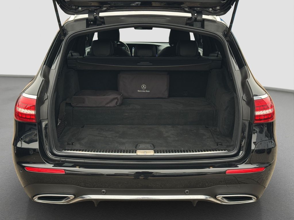 Mercedes-Benz E 300 2021