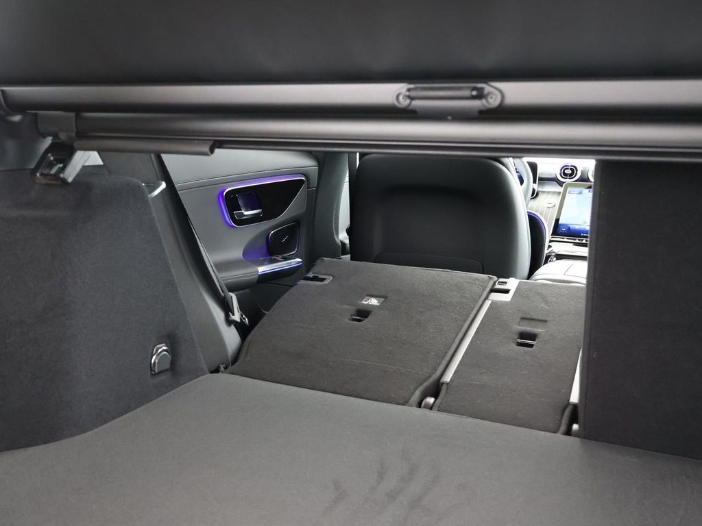 Mercedes-Benz C 220 2025