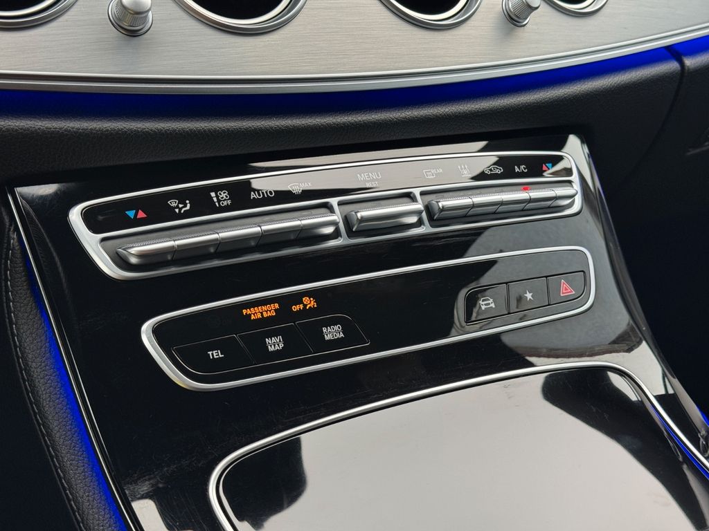 Mercedes-Benz E 300 2021