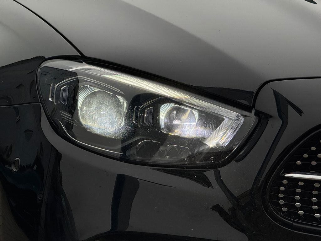 Mercedes-Benz E 300 2021