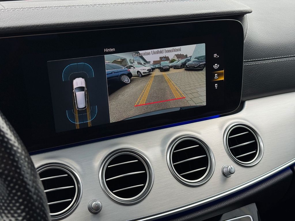 Mercedes-Benz E 300 2021