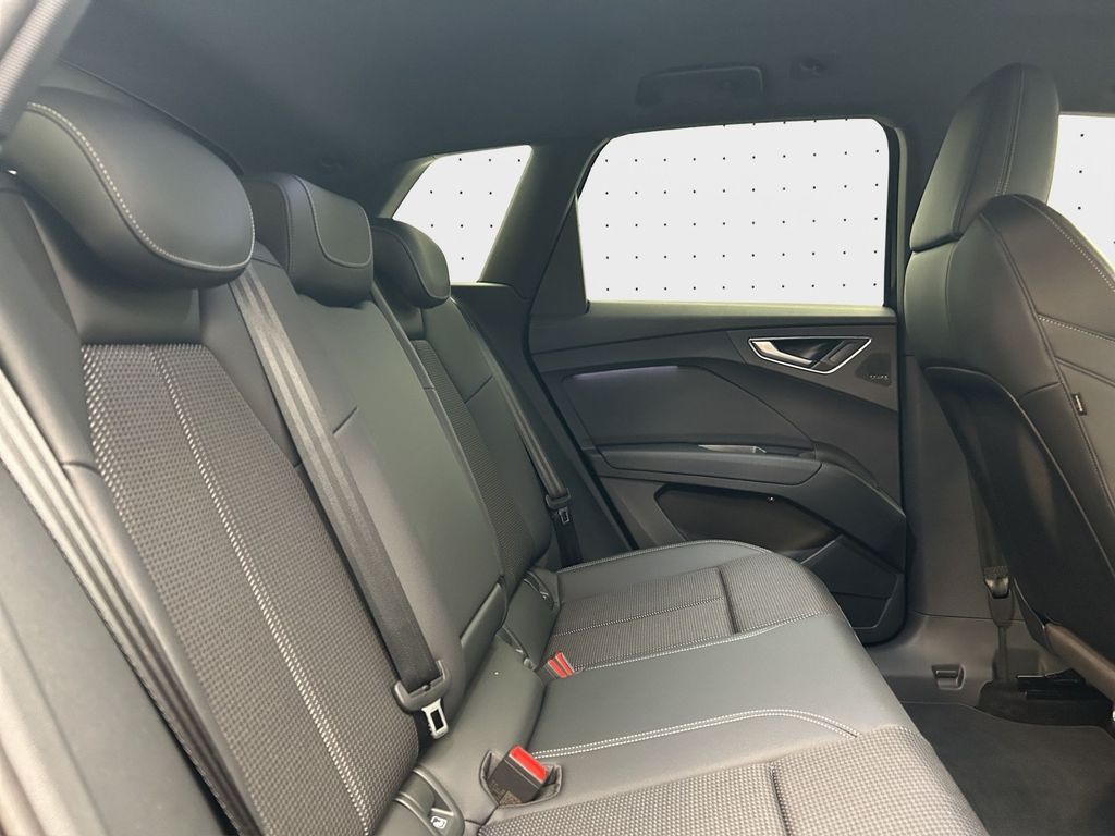 Audi Q4 e-tron 2025