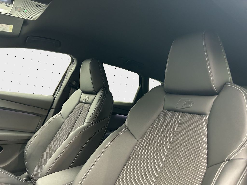 Audi Q4 e-tron 2025