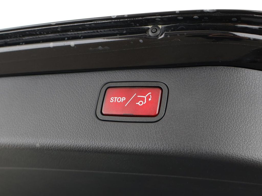 Mercedes-Benz C 220 2025