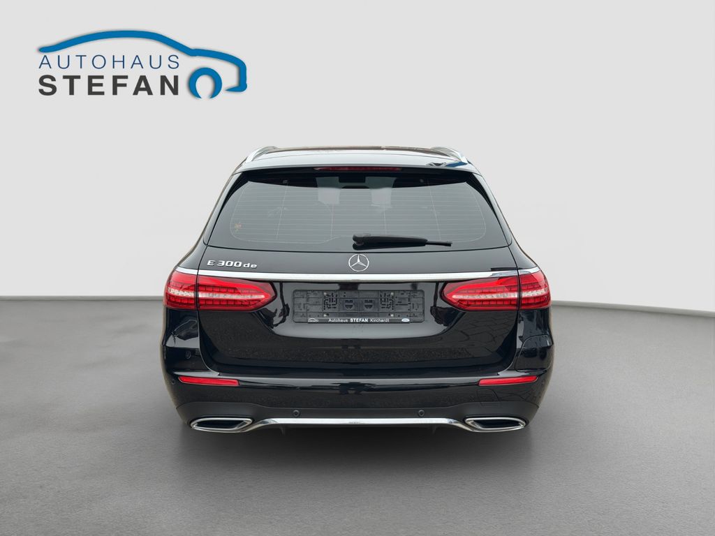 Mercedes-Benz E 300 2021