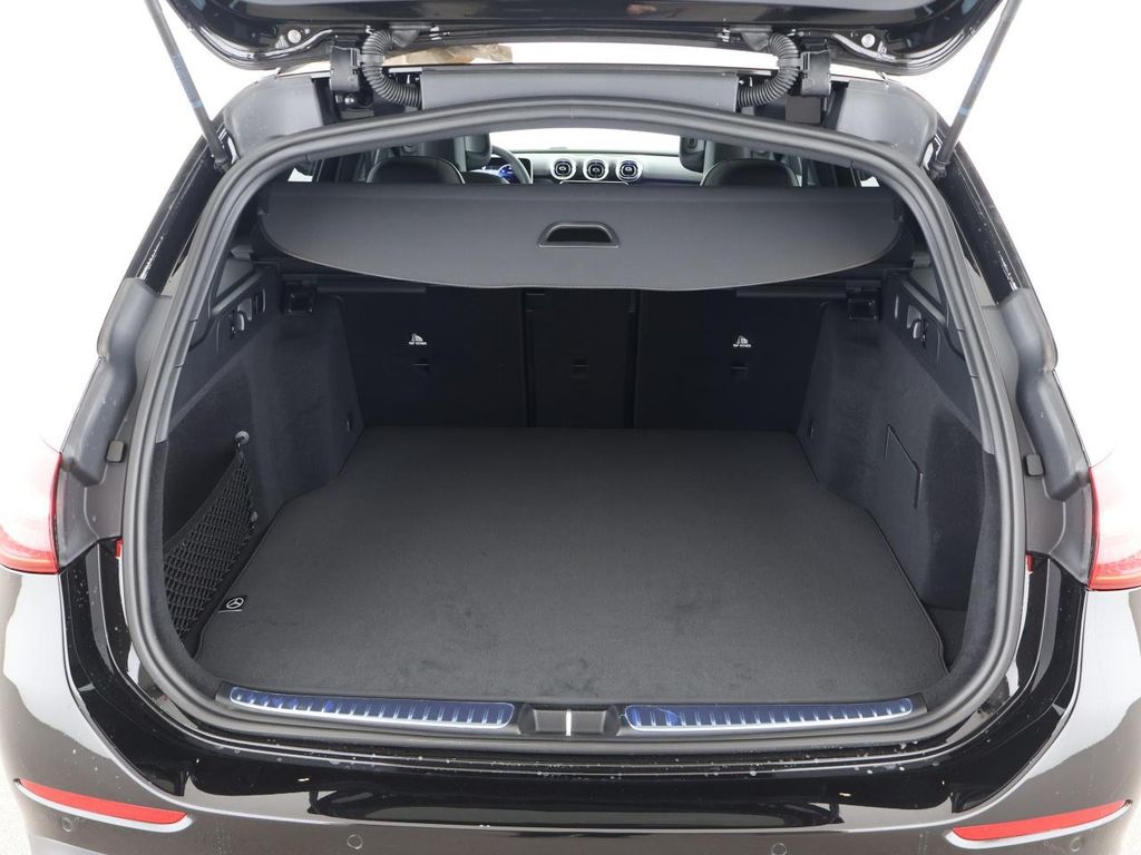 Mercedes-Benz C 220 2025