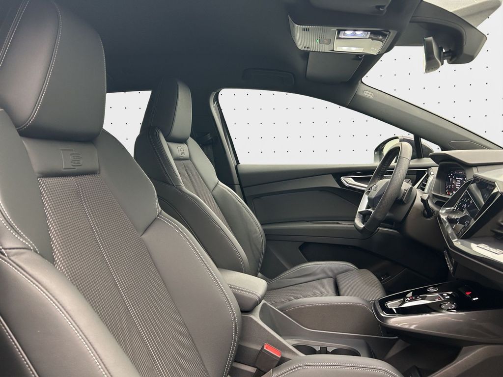 Audi Q4 e-tron 2025