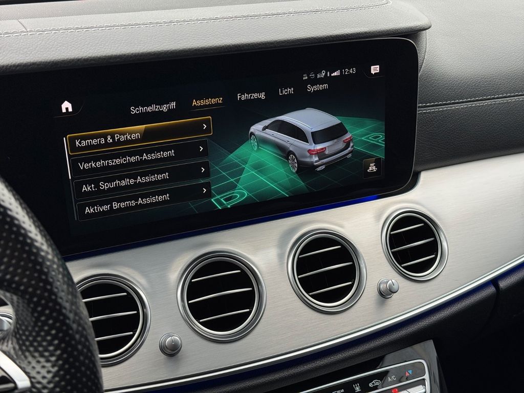 Mercedes-Benz E 300 2021