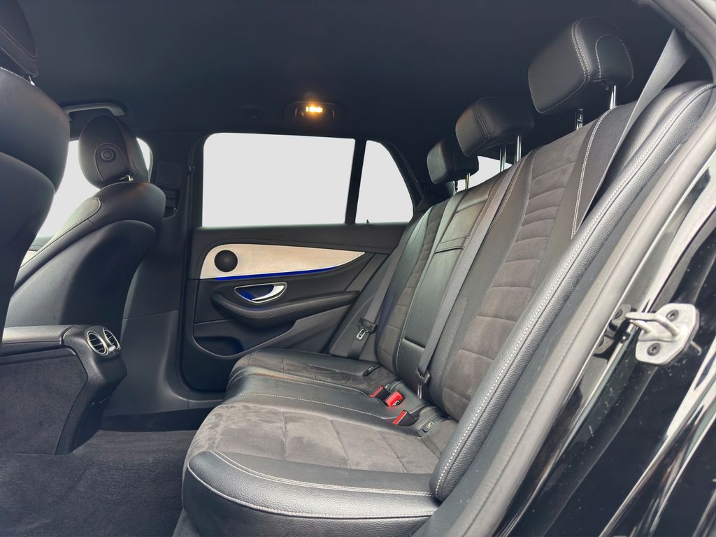 Mercedes-Benz E 300 2021