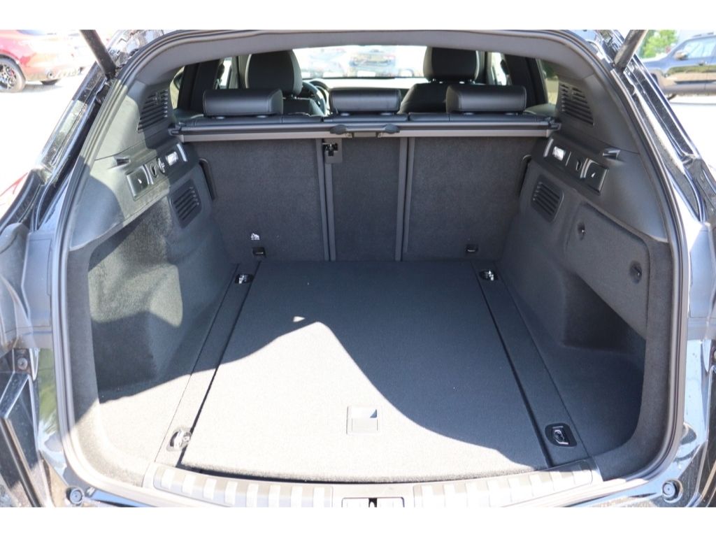 Alfa Romeo Stelvio 2025