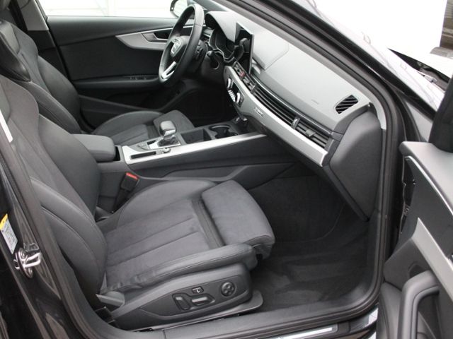 Audi A4 2022