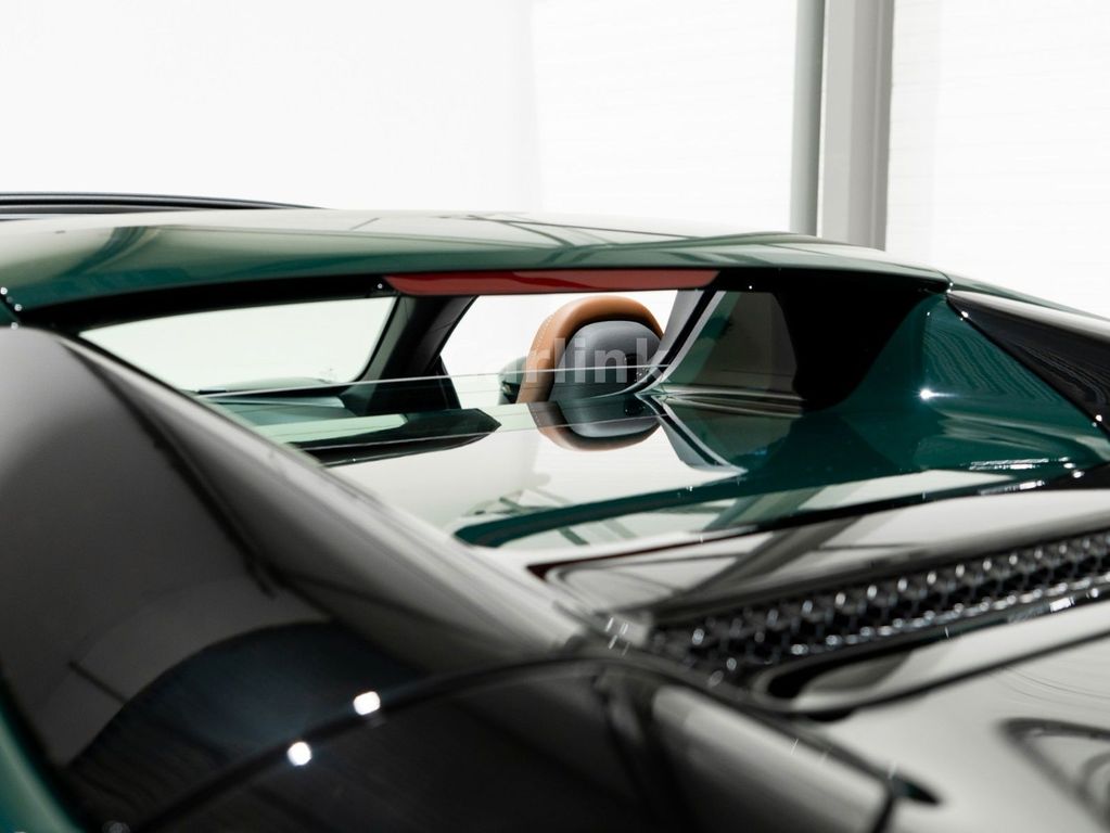 Ferrari 296 GTS 2024