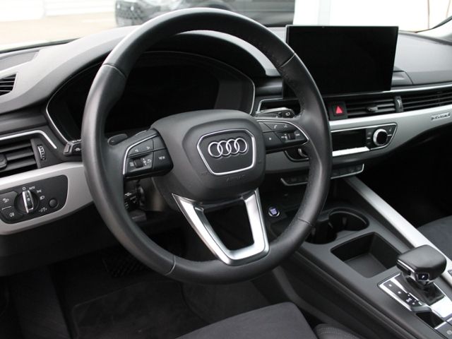 Audi A4 2022
