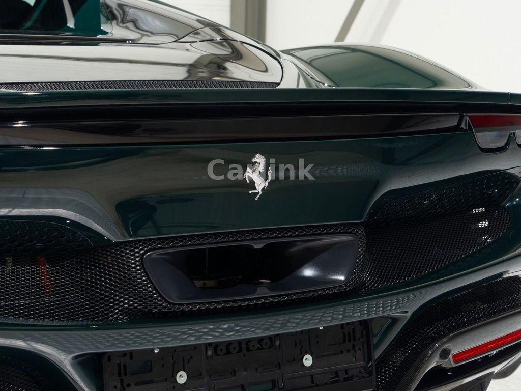 Ferrari 296 GTS 2024