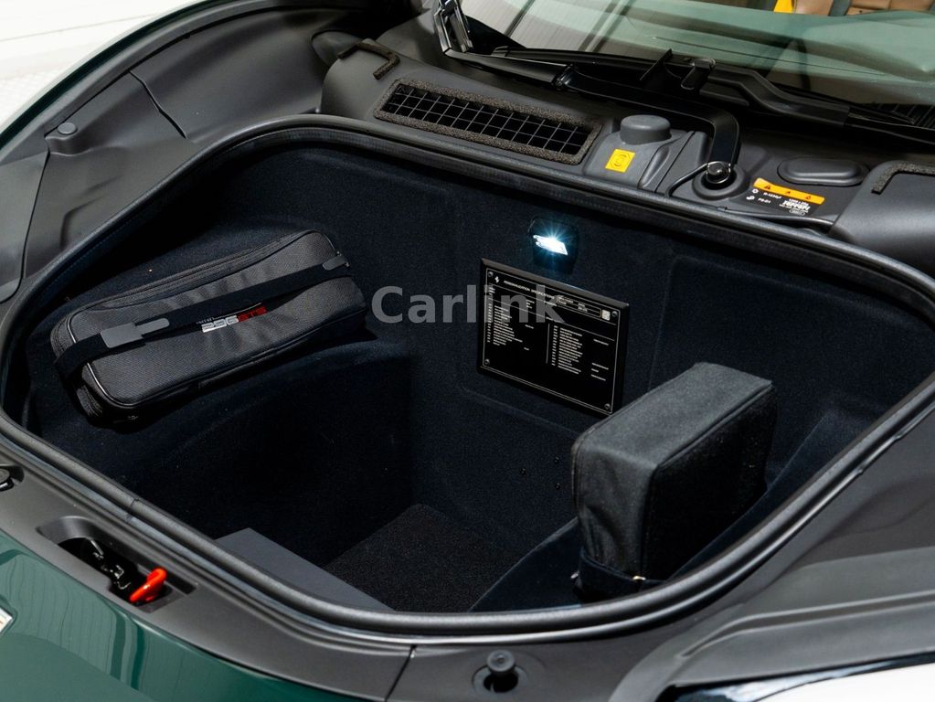 Ferrari 296 GTS 2024