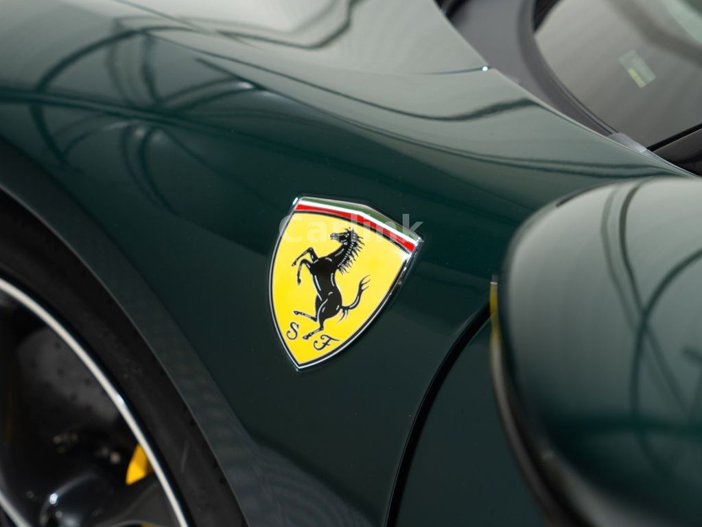 Ferrari 296 GTS 2024