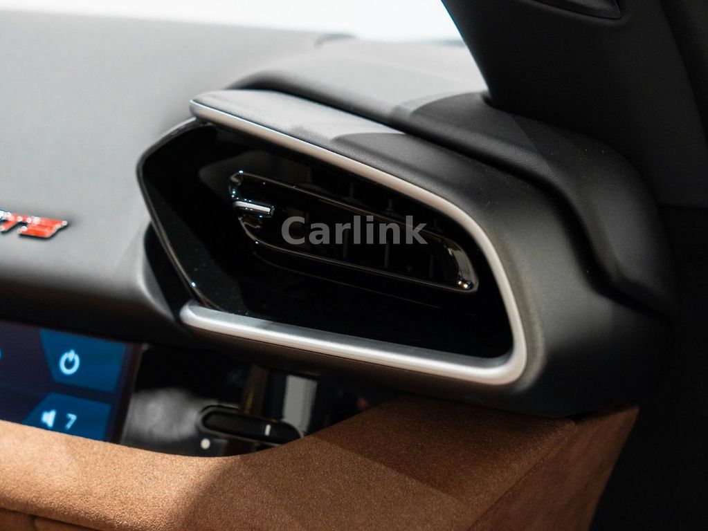 Ferrari 296 GTS 2024