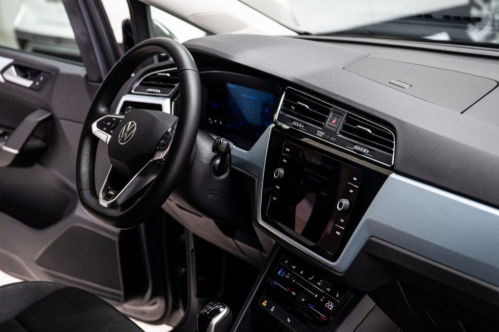 Volkswagen Touran 2025