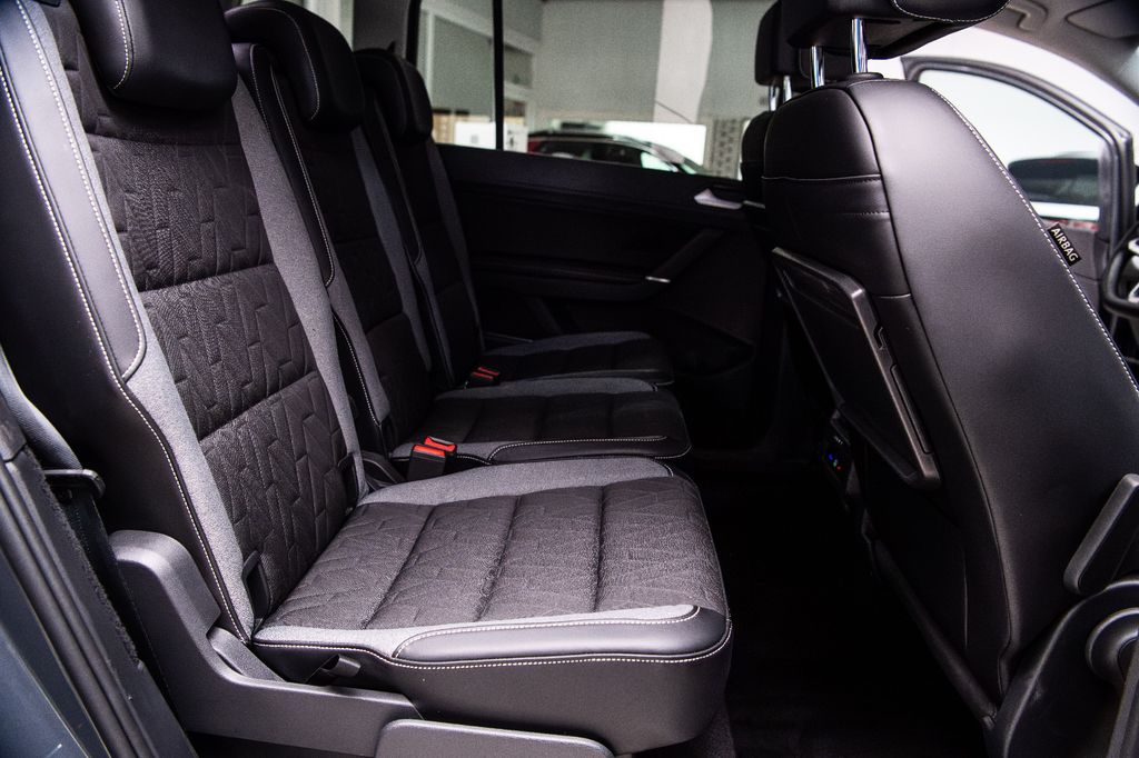 Volkswagen Touran 2025