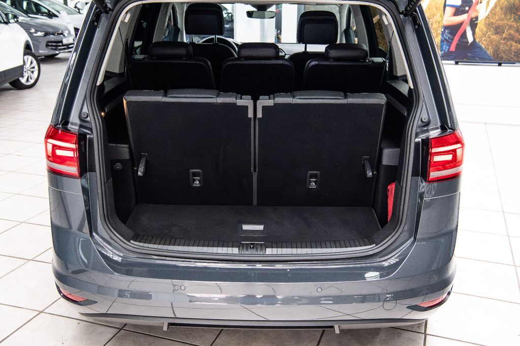 Volkswagen Touran 2025