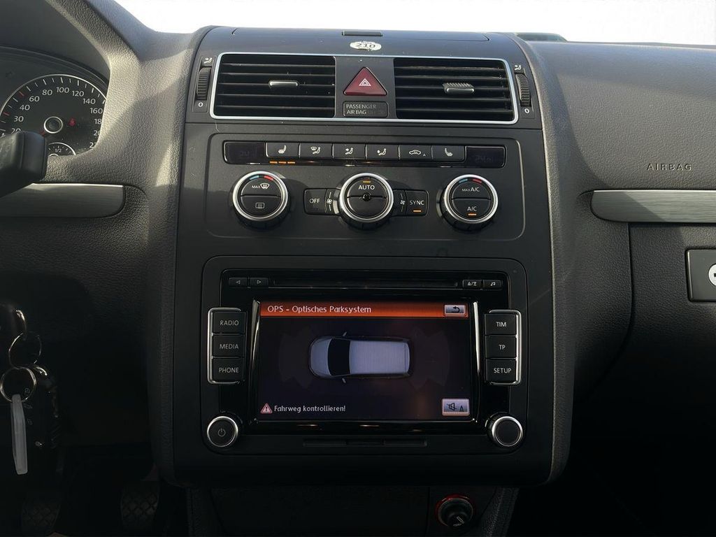 Volkswagen Touran 2014