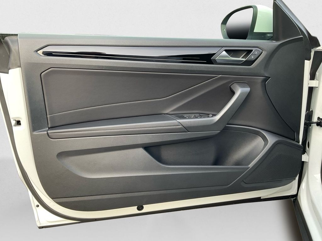 Volkswagen T-Roc 2025