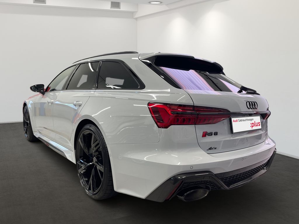 Audi RS6 2025