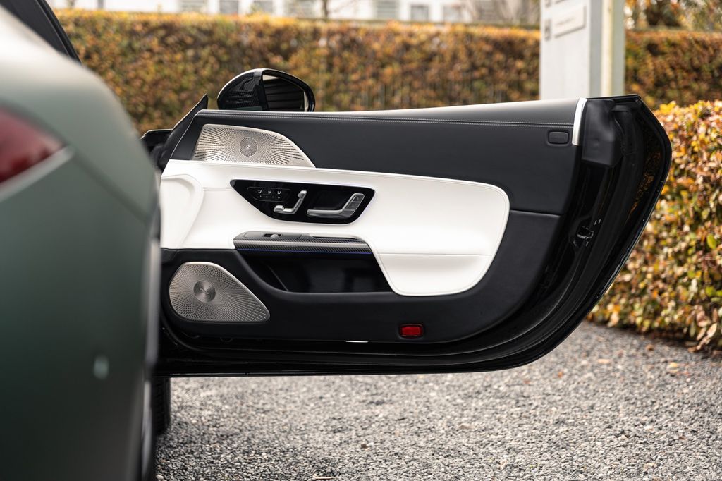 Mercedes-Benz SL 63 AMG 2023