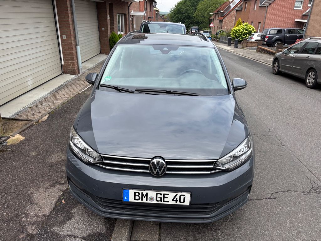 Volkswagen Touran 2024