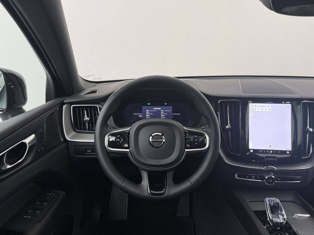 Volvo XC60 2025