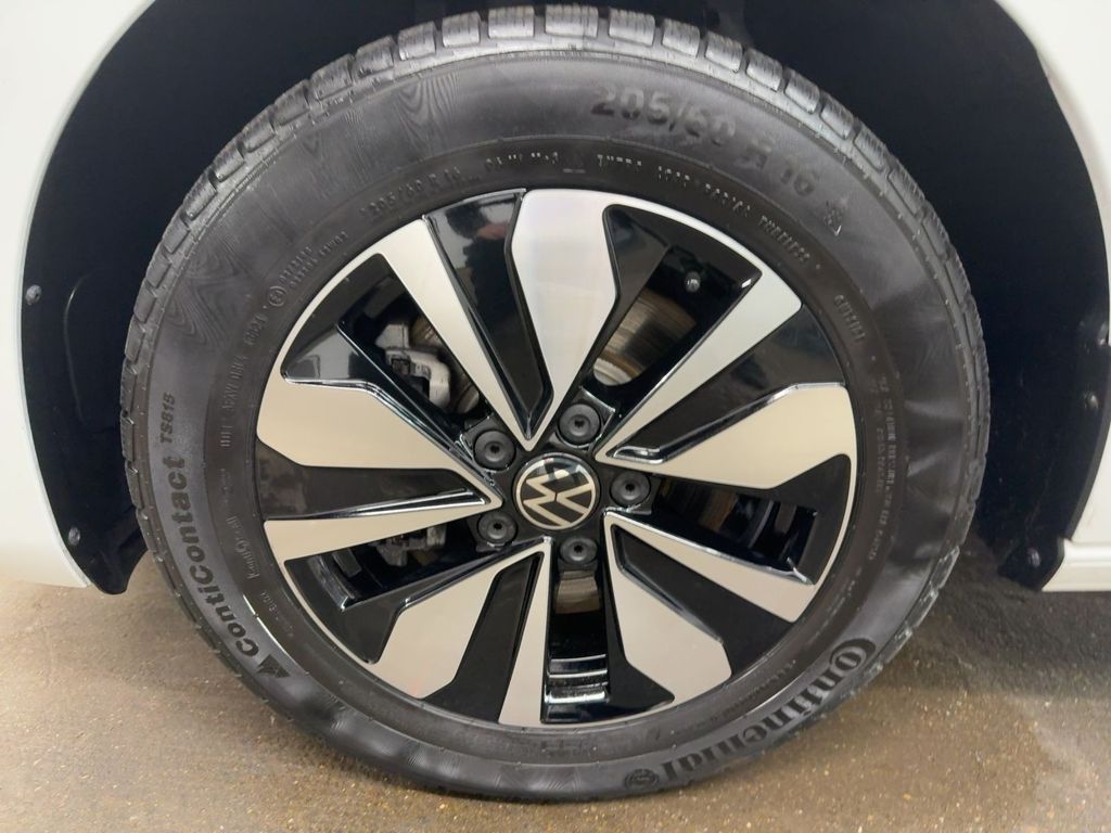 Volkswagen Touran 2025