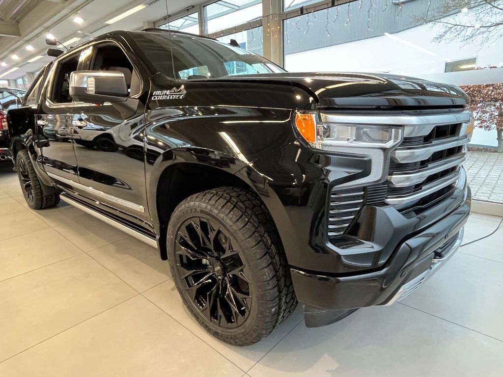 Chevrolet Silverado 2025