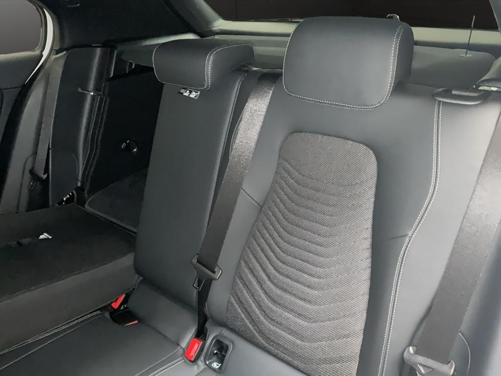 Mercedes-Benz A 250 2025