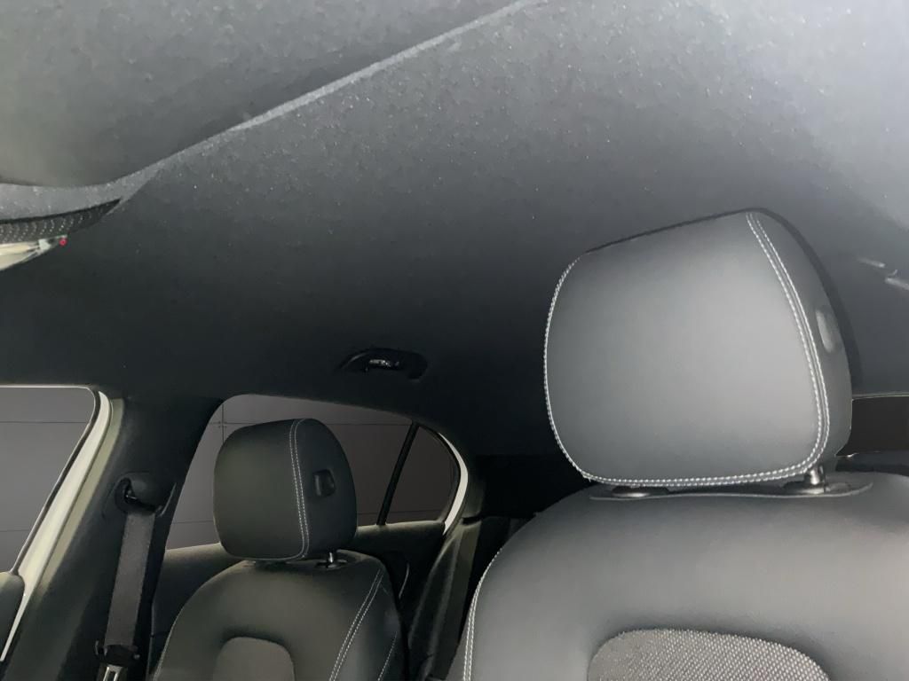 Mercedes-Benz A 250 2025