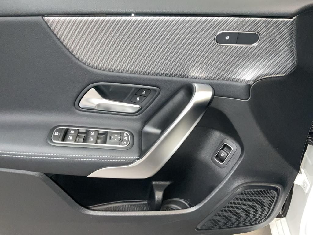 Mercedes-Benz A 250 2025