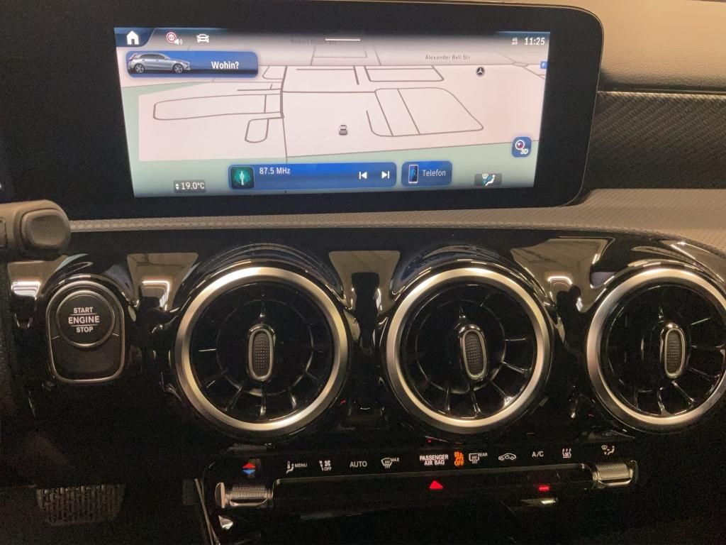 Mercedes-Benz A 250 2025