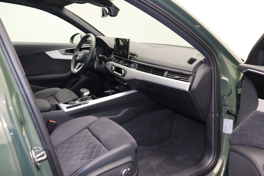 Audi A4 2024